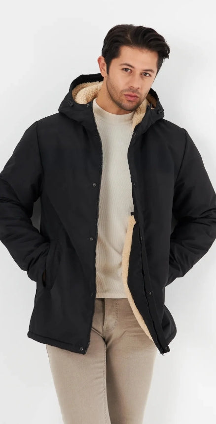 Erkek Kışlık Parka Sıcak Tutan Dolgu İçi Kürklü Su İtici Rüzgar Geçirmez Kapüşonlu Parka Mont